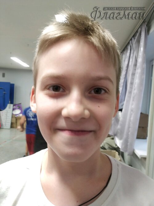 329ec8b2.ID Photo.102527